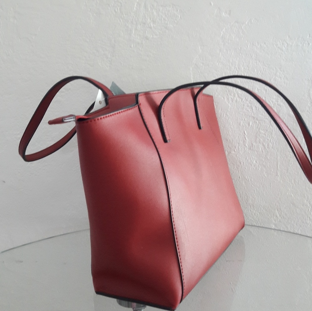 NWT ISABELLE VEGAN 2 IN 1 SET TOTE & SATCH⦠- Picture 3 of 8
